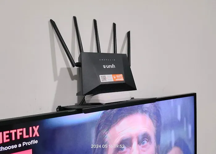 Cikgukay Desaru Homestay Apartment With Pool View Wifi & Netflix