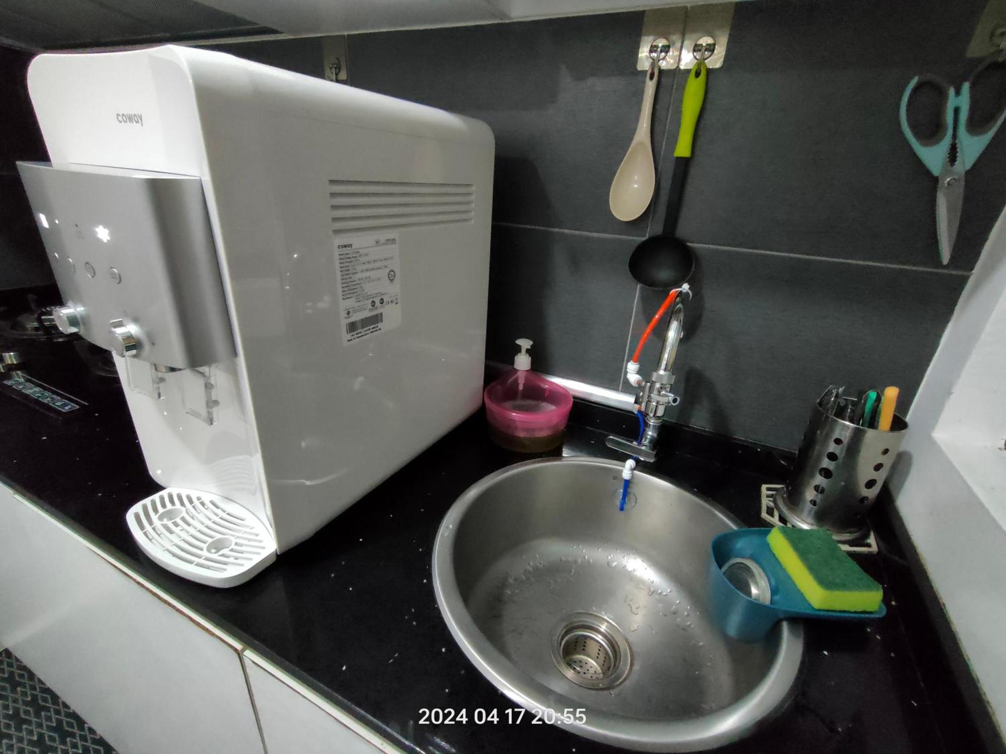 Apartment Cikgukay Desaru With Pool View Wifi & Netflix *
