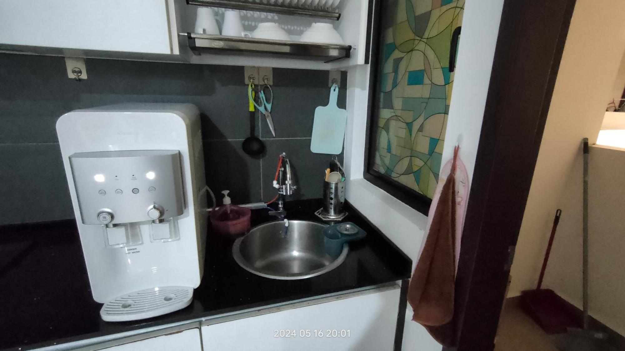 Apartment Cikgukay Desaru With Pool View Wifi & Netflix Bandar Penawar